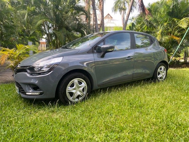 Renault CLIO 4 GRISE
