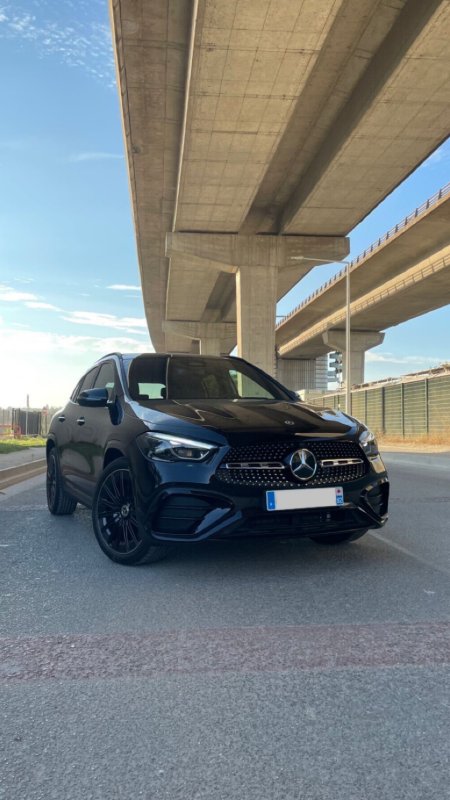 Mercedes-Benz Classe GLA200 AMG 2024
