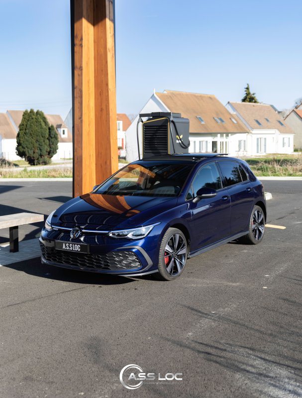 Volkswagen Golf 8 GTE BLEU