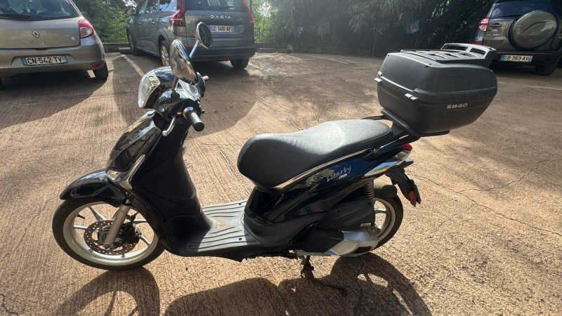 Piaggio LIBERTY 125 cm3 (DZIANI)
