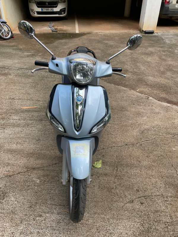 Piaggio LIBERTY 125 cm3 (MAKI)