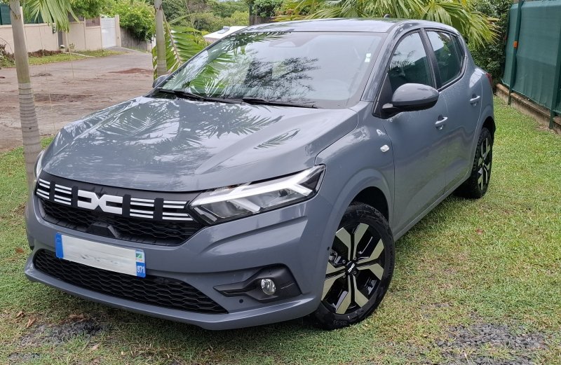 Dacia Sandero Auto