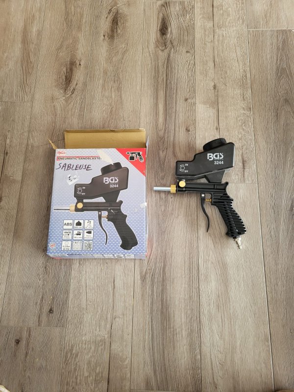 Pistolet de sablage pneumatique BGS 3244