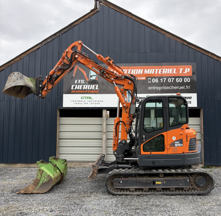 Doosan dx85r pelle 9/10 tonnes