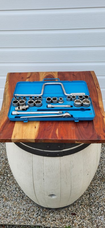 Boite clés à douille 11 à 32