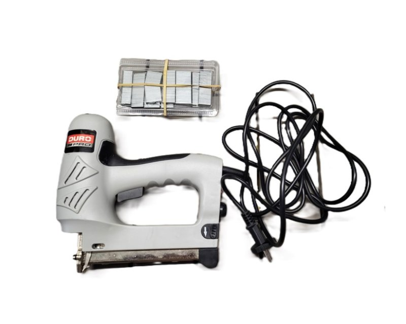 Agrafeuse clouteuse électrique