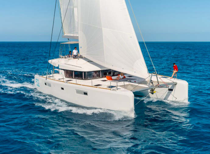 Lagoon 52F (2021) AVEC SKIPPER OBLIGATOIRE