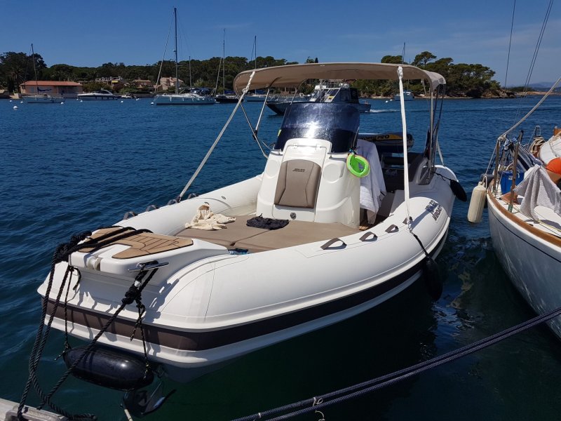 Joker Boat CLUBMAN 24 ARCHIMÈDE II