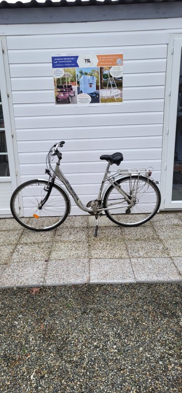 Arcade N°32 - vélo ville alu col de cygne