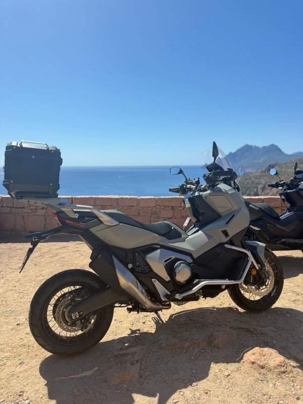 Honda X-ADV 750 2026