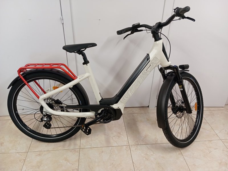 Gitane VTC électrique N°34 Blanc 630 W