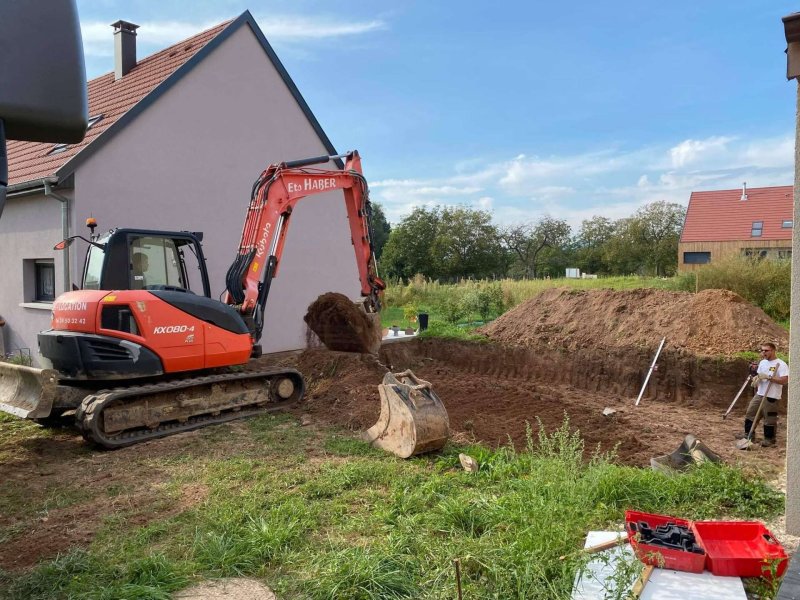  Mini pelle 9T Kubota KX080-4 équipée tilt et 3 godets