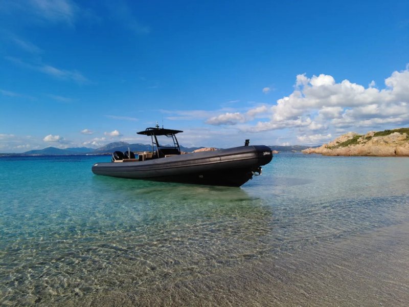 Sea water A MACAGNA - F250 x 2 - AJ E89878 - 300 Smeralda