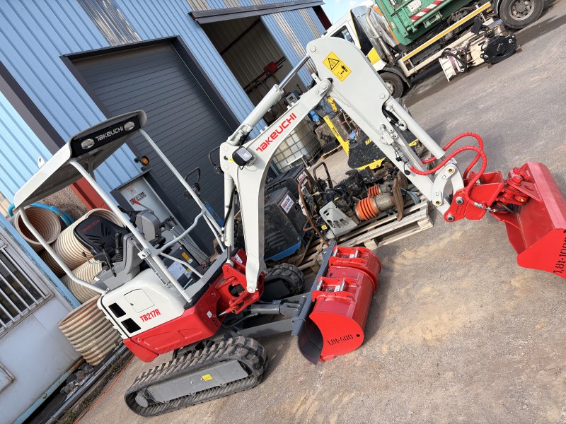 Mini pelle Takeuchi 1,7T TB217R