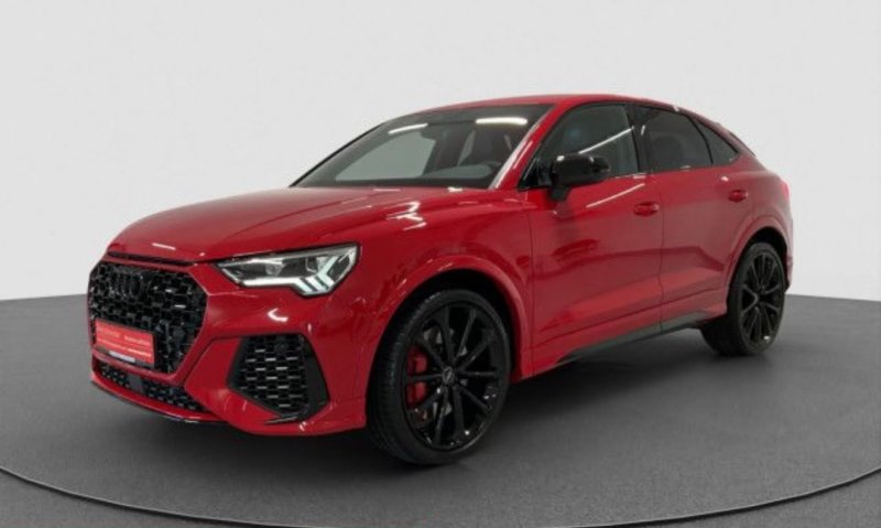 Audi RSQ3